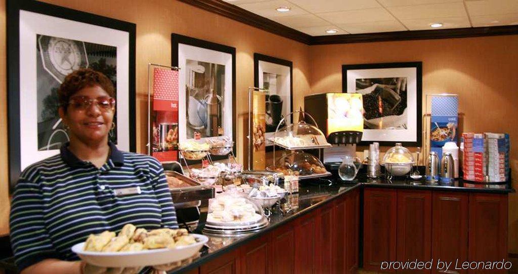Hampton Inn Philadelphia/Willow Grove Restaurante foto